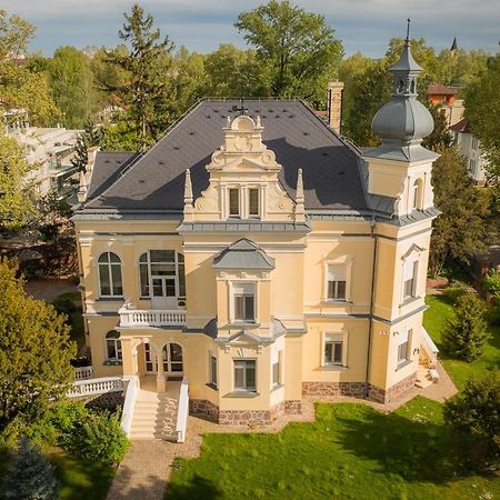 Avilla Thanhoffer Siófok Extérieur photo